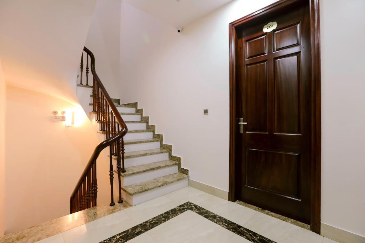 Manarola Hotel Bai Chay Халонг Экстерьер фото